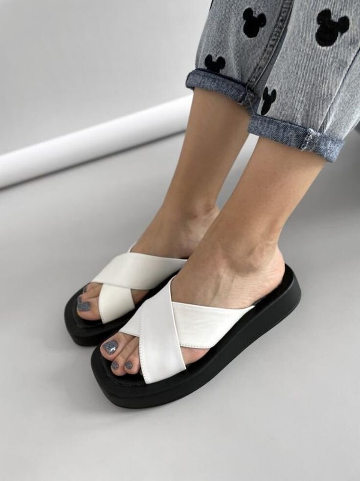 Padded Criss-Cross Slip-On Slider Flipflops