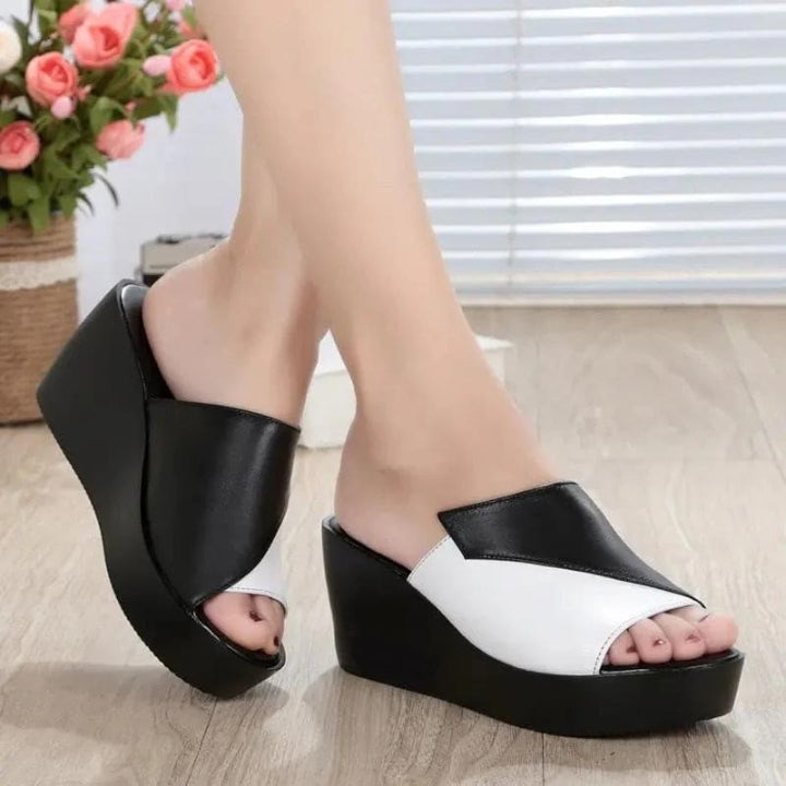 Noir White Lift Wedges