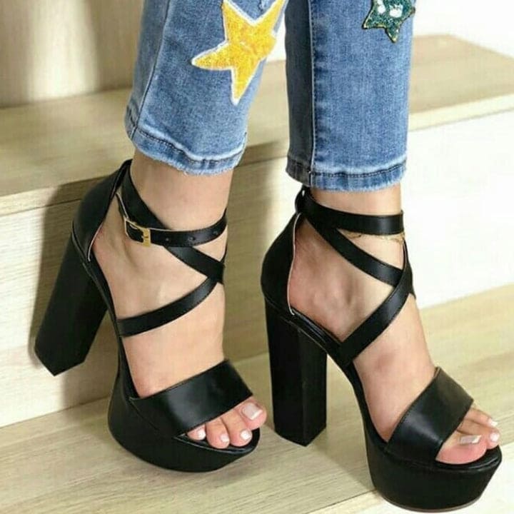 Onyx Pumps Block Heels