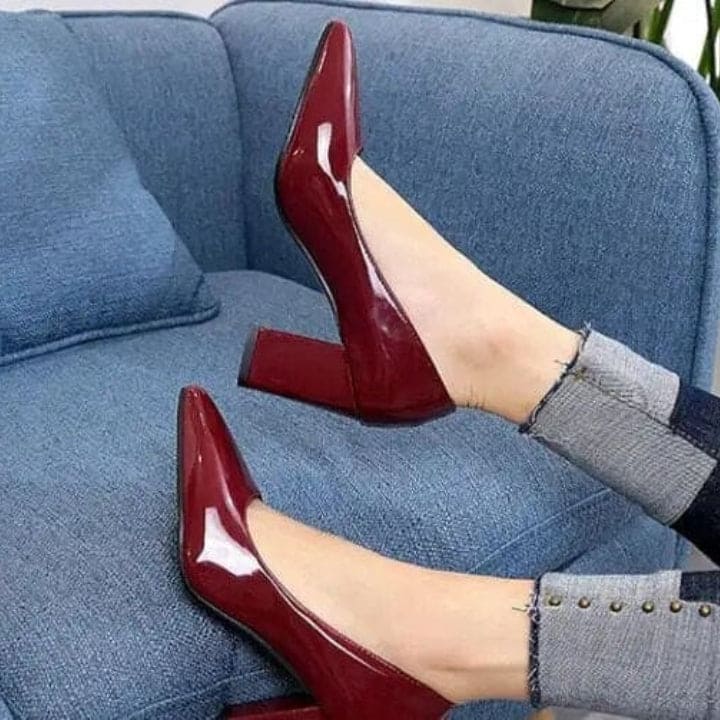 Graceful Gaze Pumps